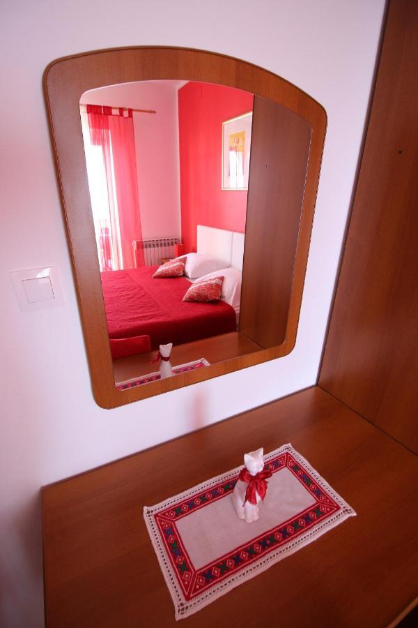 Apartment Marija มลินี ภายนอก รูปภาพ