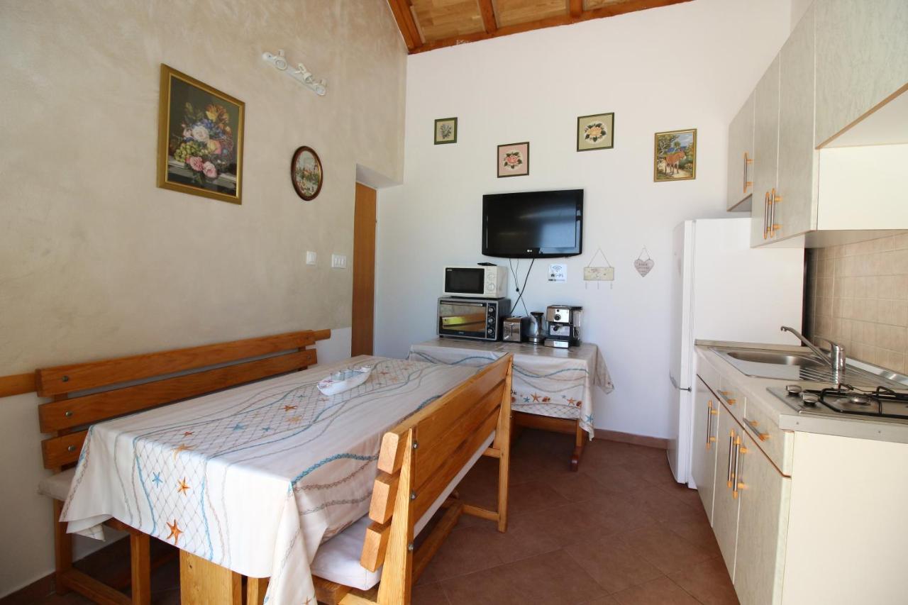 Apartment Marija มลินี ภายนอก รูปภาพ